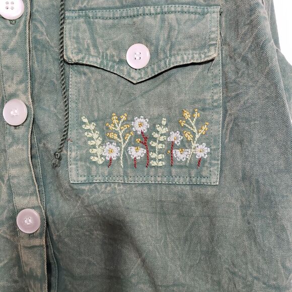 Earthbound Women's Hooded Jacket, Est. Size Medium - Picture 4 of 9